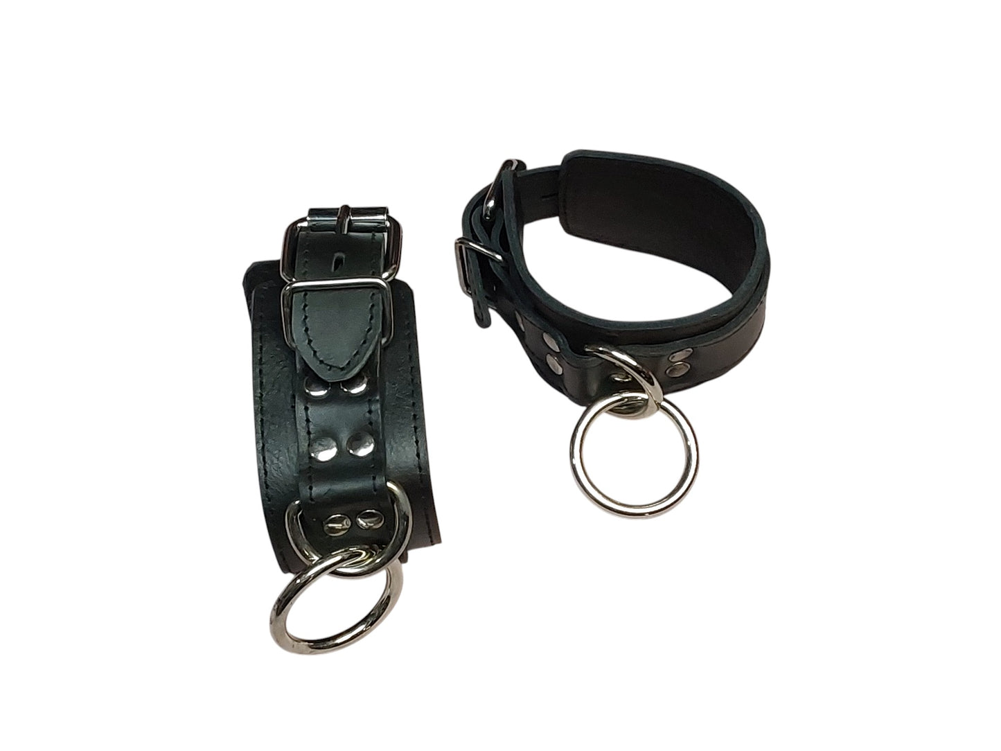 Handmade Leather Bondage/BDSM Wrist Cuffs — Black (Daily Wear Design)