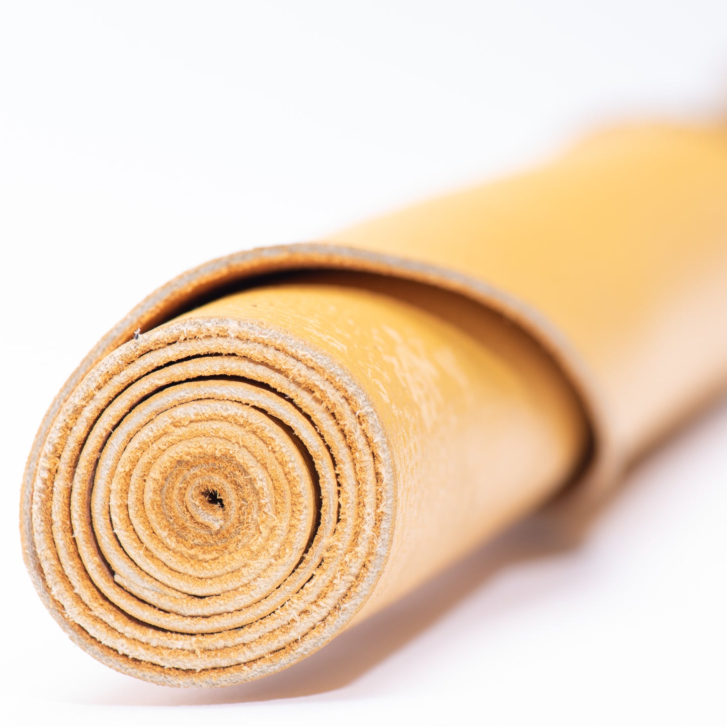 Hand Made Leather Gold Rolled Bat Flogger