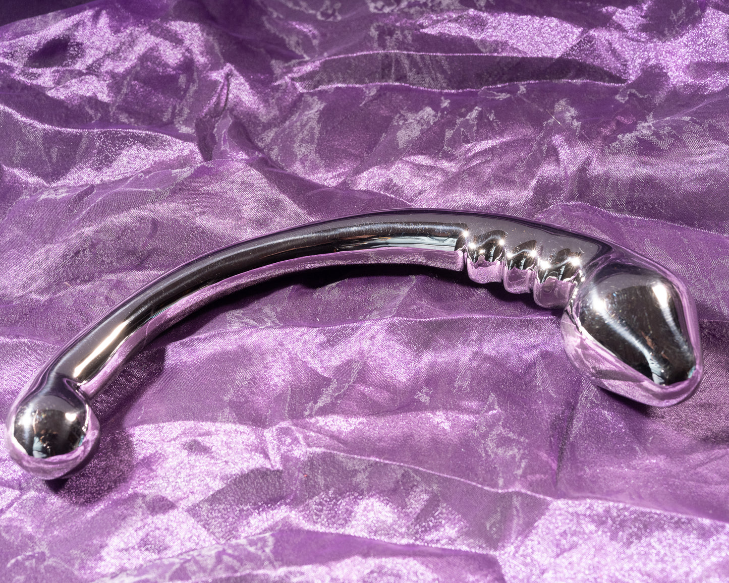 DD Grando Hoop – Stainless Steel C-Shaped Wand | Ribbed Dual Bulb Massager, Heavy 1000g Luxury Toy 19cm