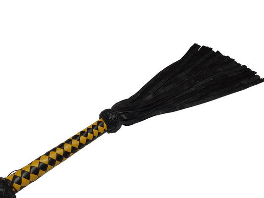 Handmade Lamb Leather Flogger – 22 cm Handle, 40 cm Falls, extremely soft feel.