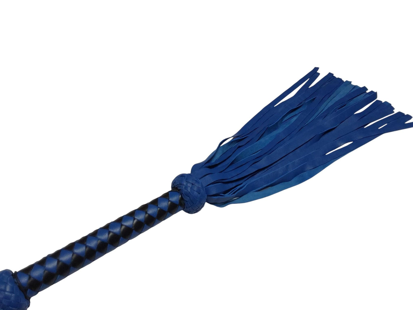 Handmade Lamb Leather Flogger – 22 cm Handle, 40 cm Falls, extremely soft feel.